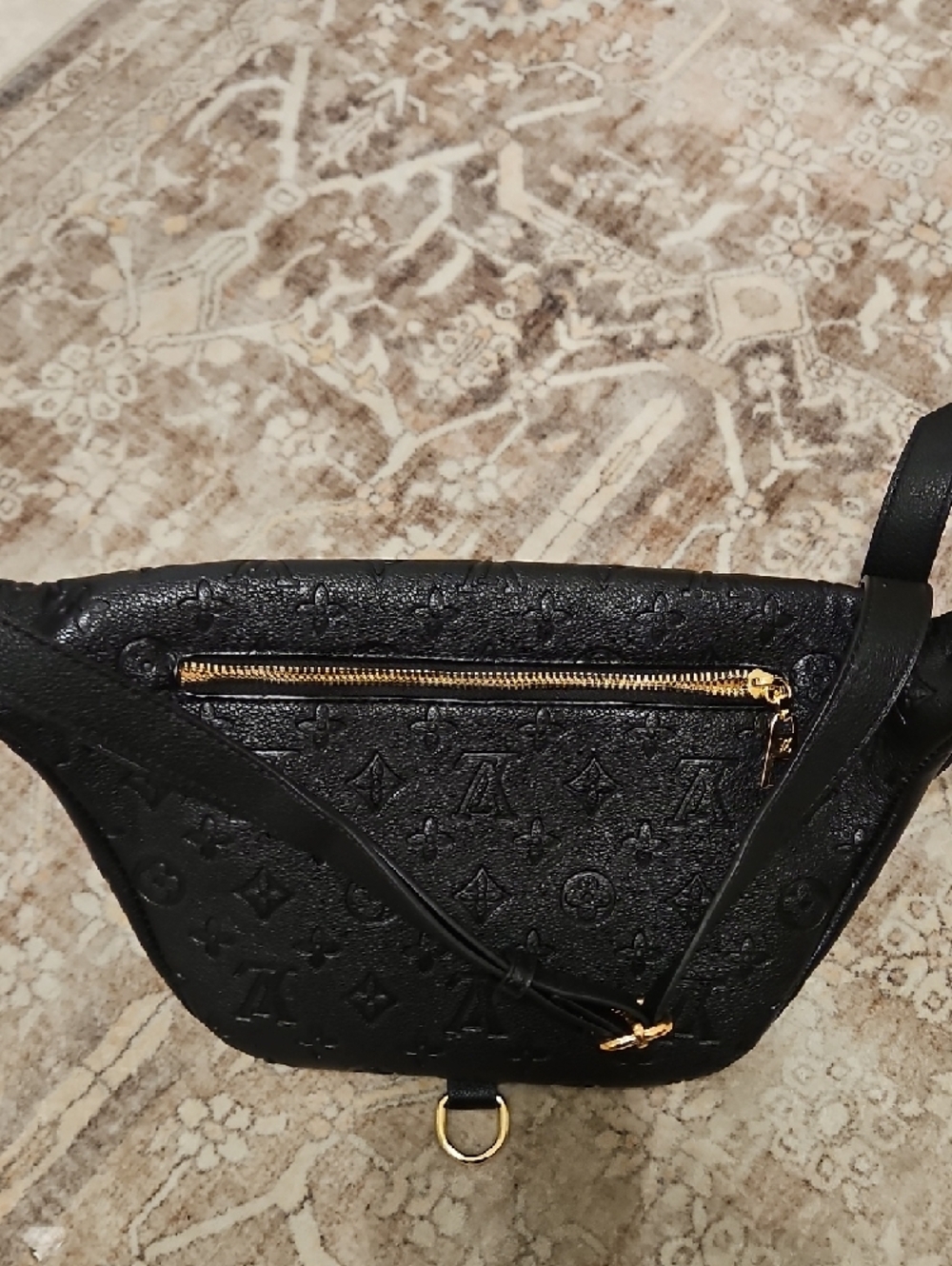 Black Leather Crossbody Belt Bag - Picture 4 of 5